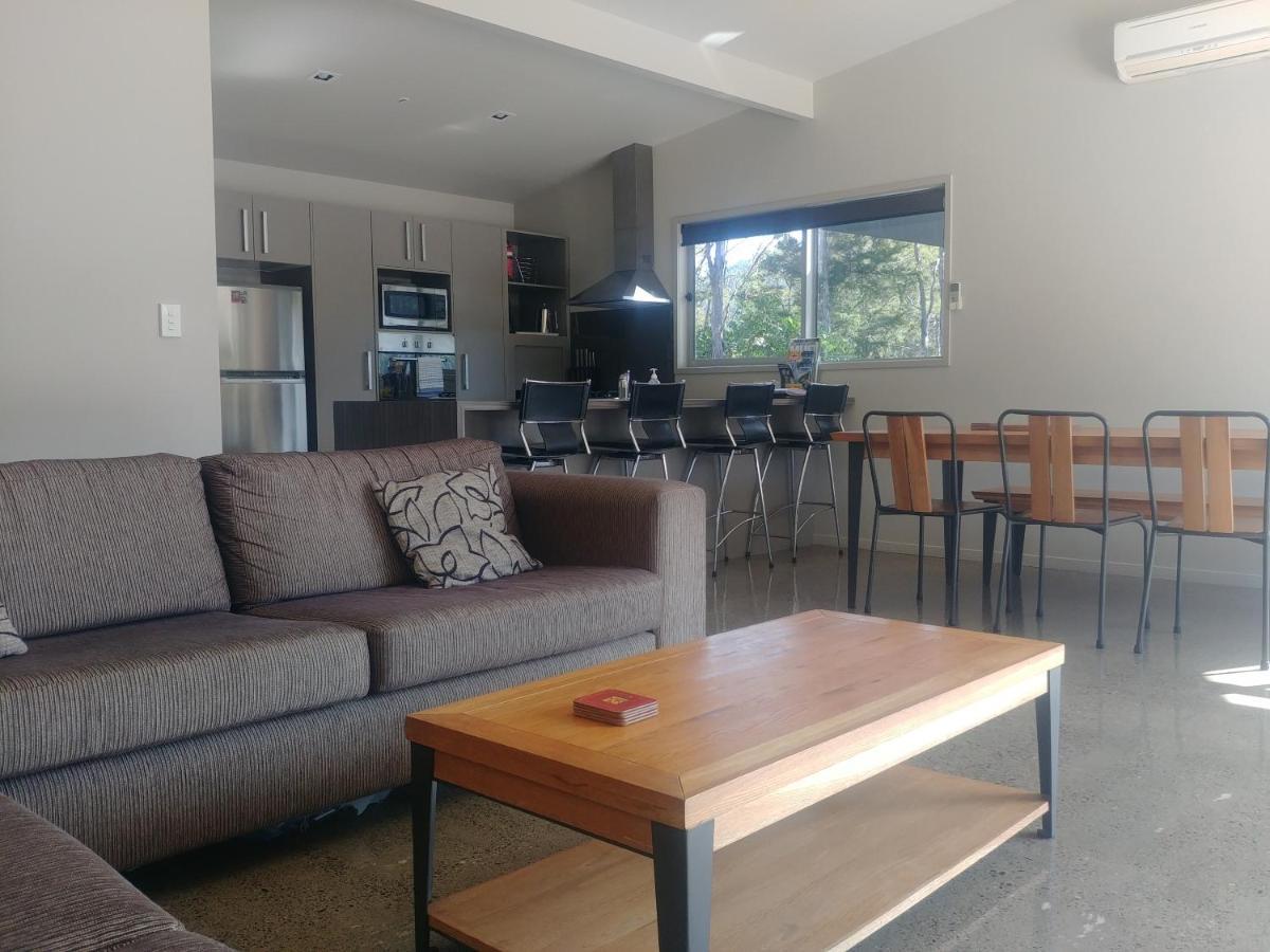 Ryder Ridge Holiday Home Motueka Esterno foto